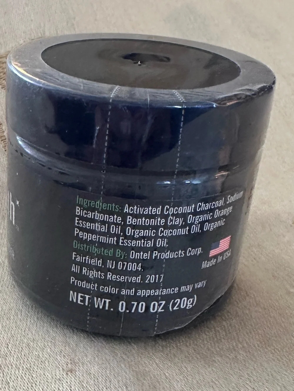 MIRACLE TEETH WHITENER ACTIVATED COCONUT CHARCOAL POWDER.